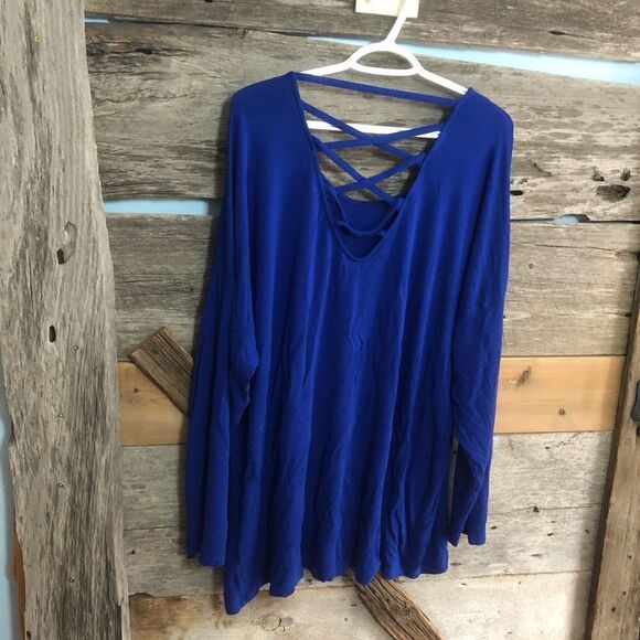 signature Weekend Plus Size 3X Vibrant Blue Scoop Neck Top - Picture 3 of 5